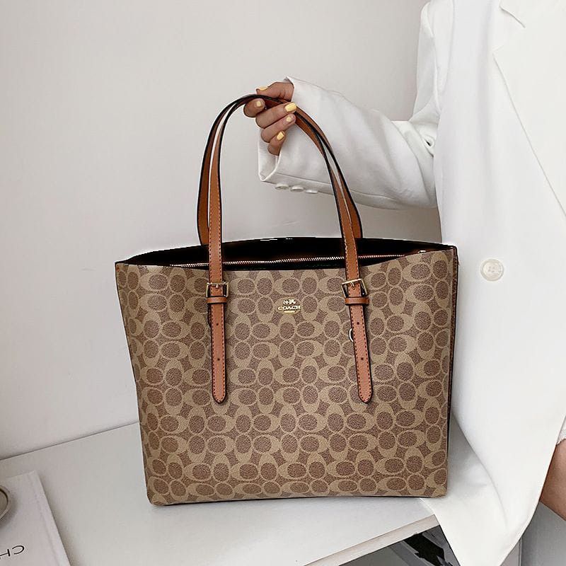 Ukuran tas outlet