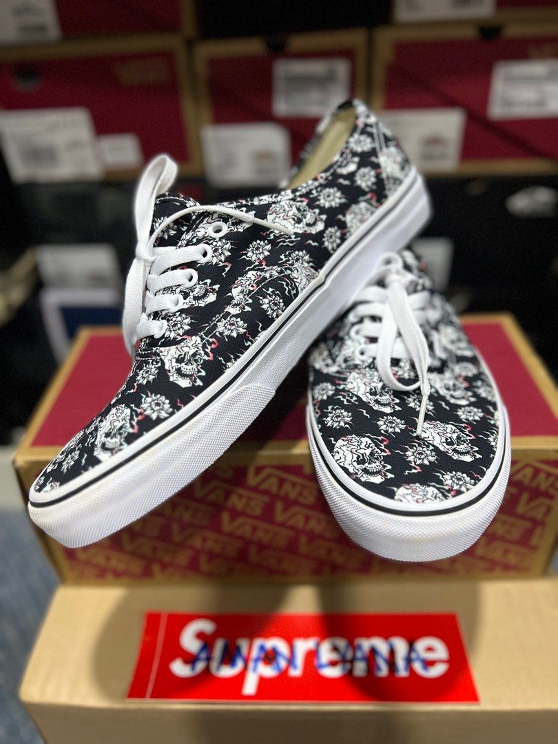 Vans authentic flame 2025