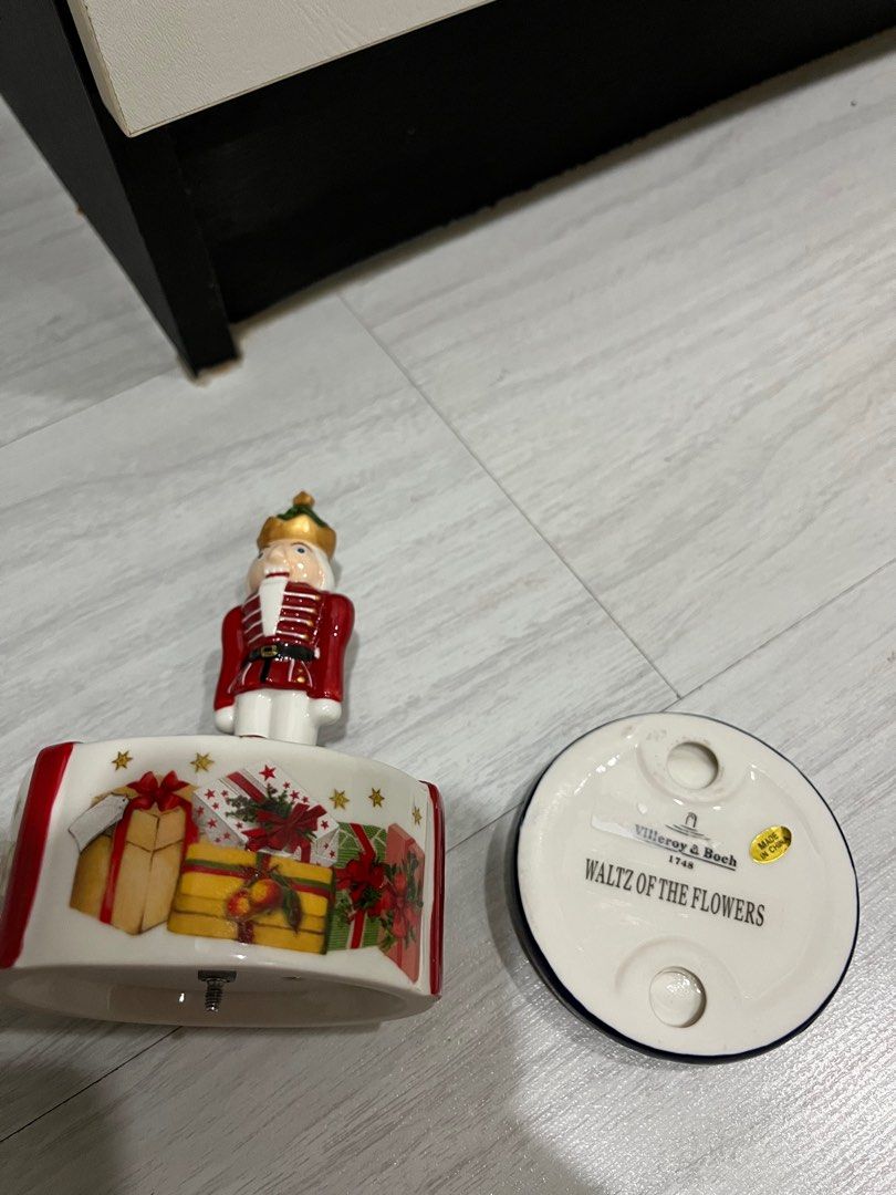Villeroy & Boch Nostalgic Melody Nutcracker Rotating Music Box