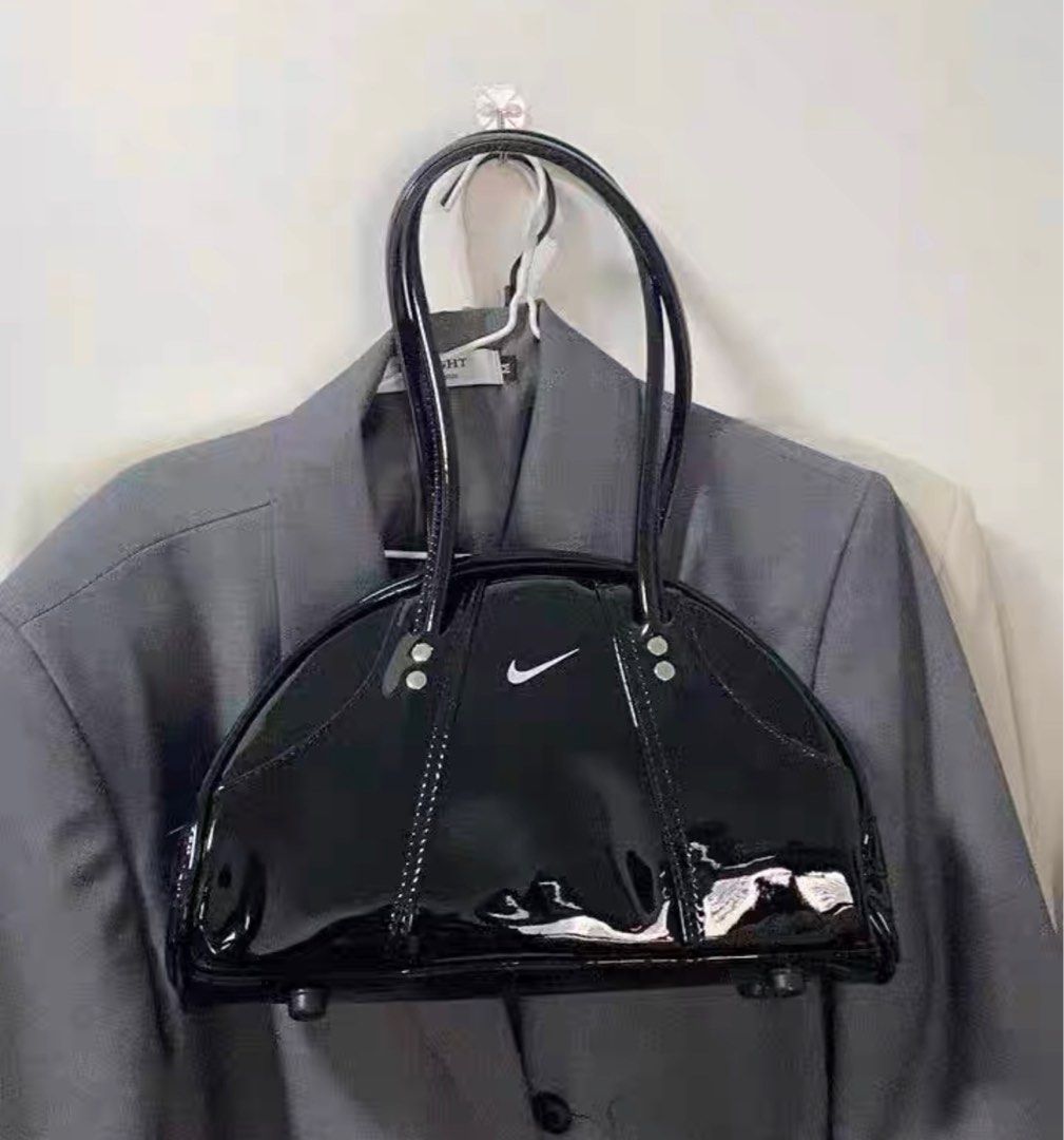 Vintage Nike shoulder bag, Women's Fashion, Bags & Wallets, Shoulder