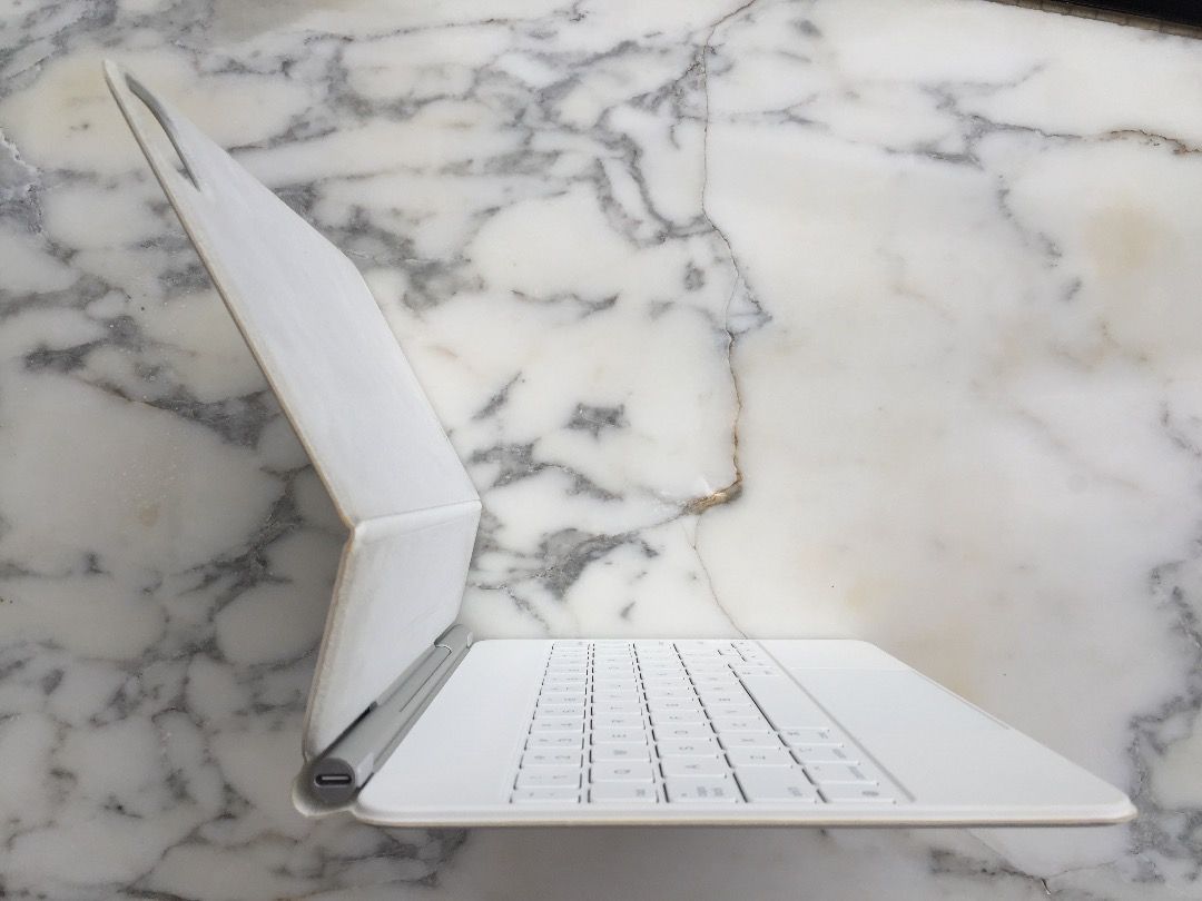 White iPad Pro 11