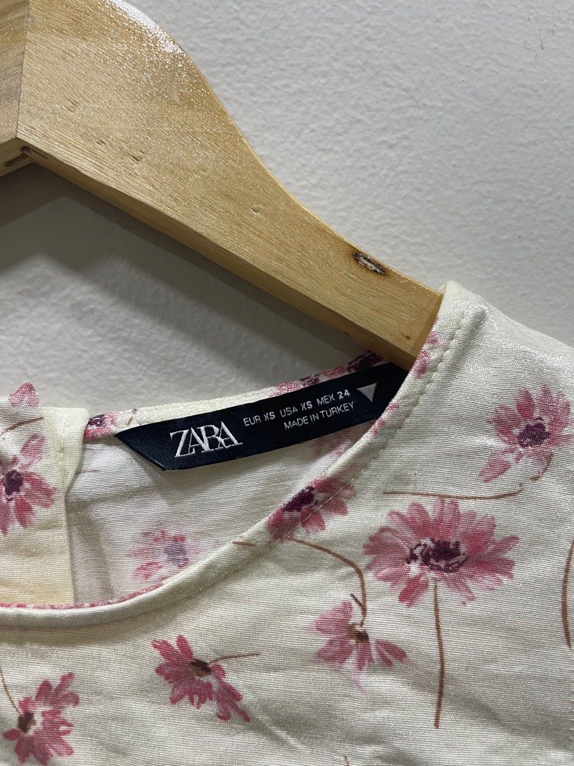 Zara Pink and White Floral Silk Blouse, Women's Fashion, Tops, Blouses