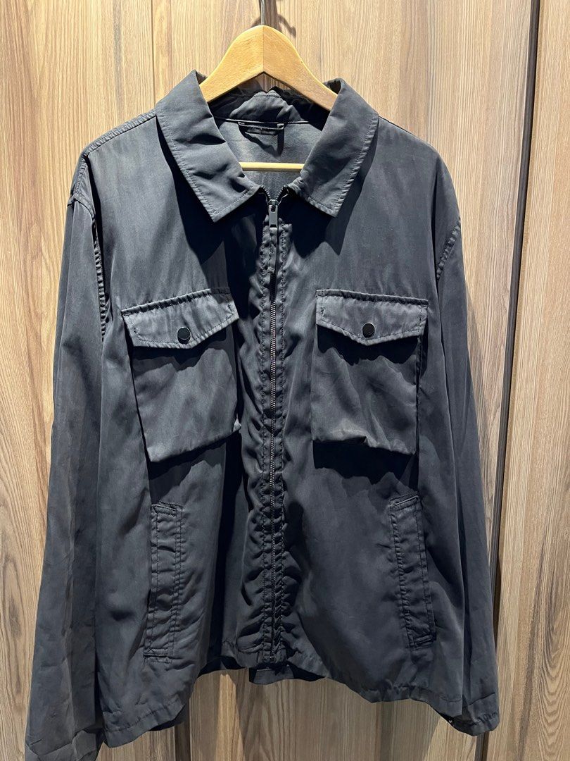 Zara waterproof jacket, Men's Fashion, Coats, Jackets and Outerwear on Carousell