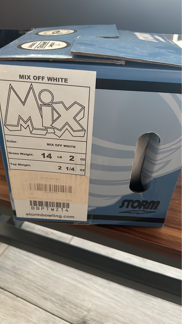 14lbs Storm Mix bowling ball (off white), Sports Equipment, Sports