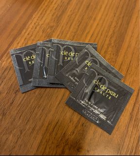 （分類：）位於 。 由 pinocchiochoco 提交（商品編號 1203097924，圖片 1）。簡介： 。