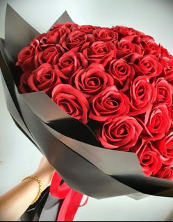 Premium Roses Bouquet 💐  Collection item 1
