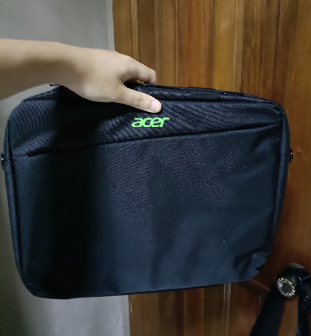 Acer Laptop Bag 14 Inches, Computers & Tech, Parts & Accessories, Laptop Bags & Sleeves on Carousell