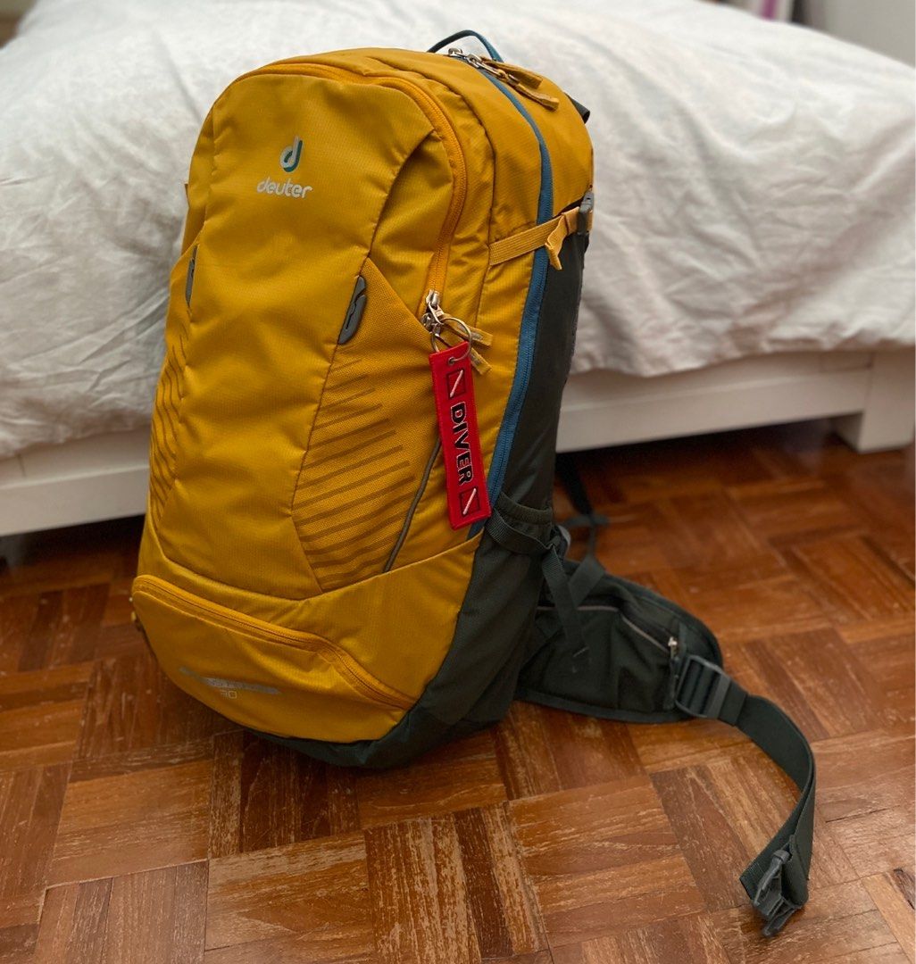 Authentic Deuter Trans Alpine 30L Curry Ivy travel/hiking bagpack