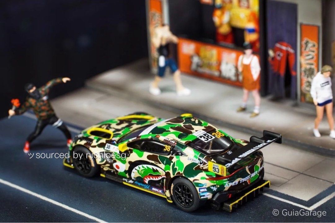 3点セット BAPE ASTON MARTIN GT3 1/64 POP RACE 1:64 BAPE x Aston Martin GT3! • DiecastSociety.com