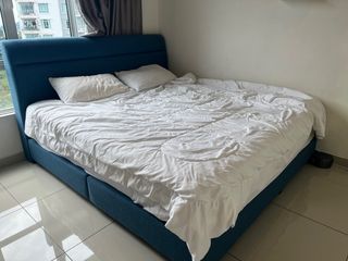 (Category: ) located in . Submitted by ghaith1990 (Listing ID 1202911413, Image 1). Description: .