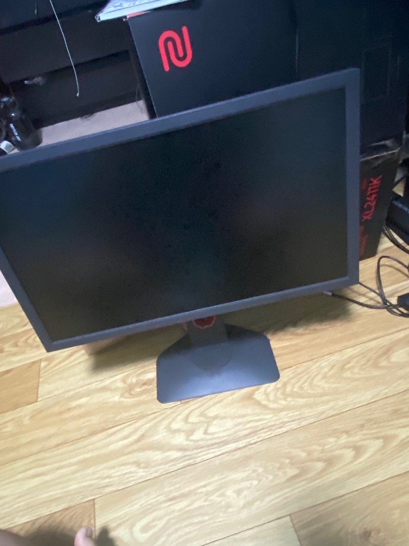 BenQ xl2411k 144 hz 24 inch monitor , Computers & Tech, Desktops on Carousell