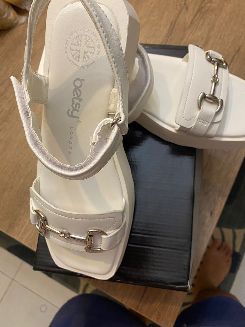 Sandals zalora cheap