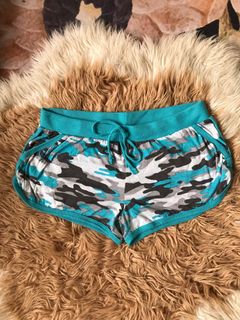 (Category: ) located in . Submitted by prelovedthings0222 (Listing ID 1203065072, Image 1). Description: .