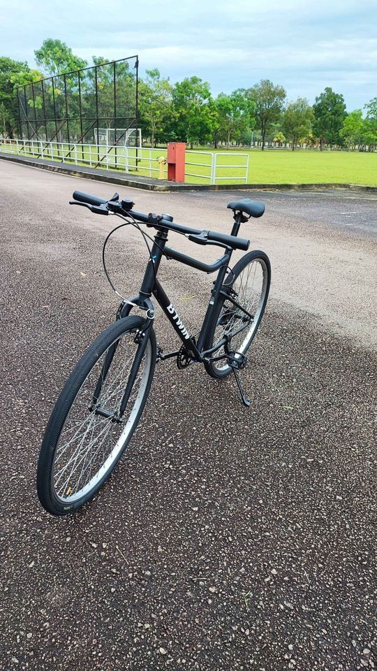 Btwin 29 inch cycle sales