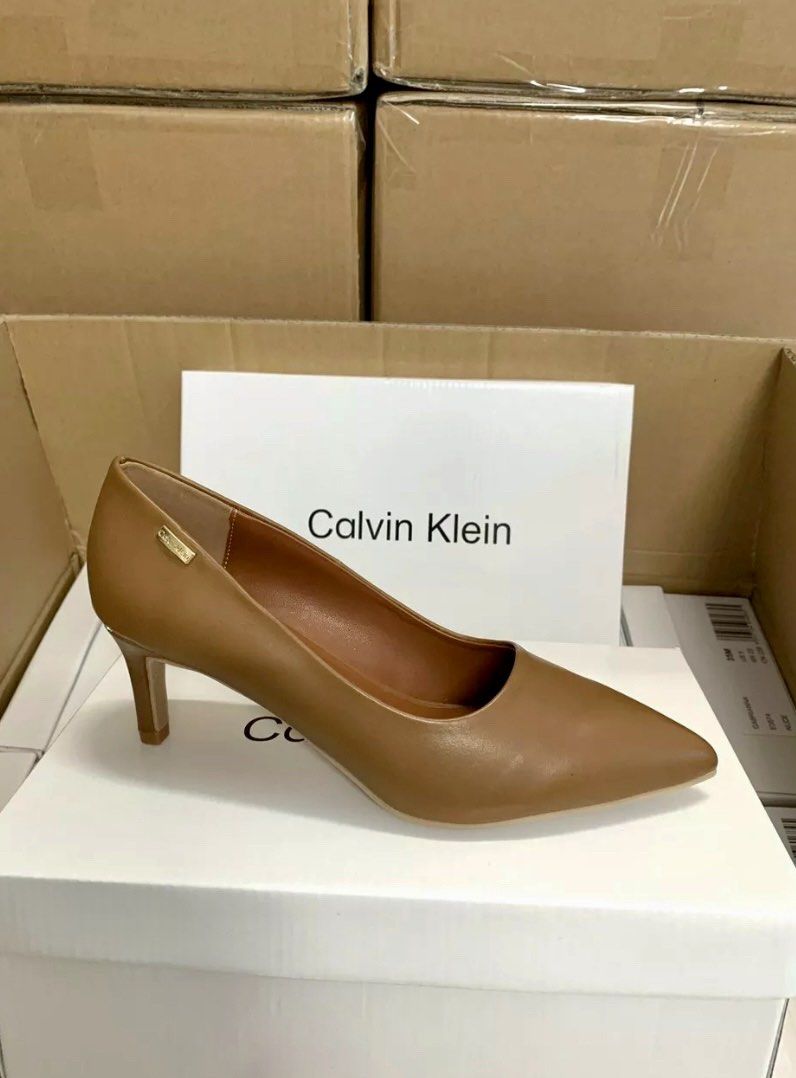 Calvin klein gayle caramel shop