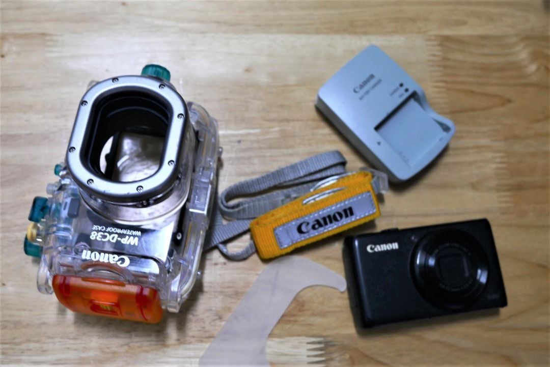 CANON POWERSHOT S95 UNDERWATER CAMERA SET-UP (Category: Cameras) located in Manila. Submitted by 09179950700 (Listing ID 1202958803, Image 2). Description: Fully Functional. Please refer to the images. They are part of the description. (To turn on, simultaneously press the Menu Button).