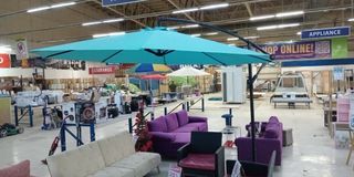 Cantilever Umbrella for Sale!