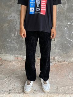 Celana corduroy hitam