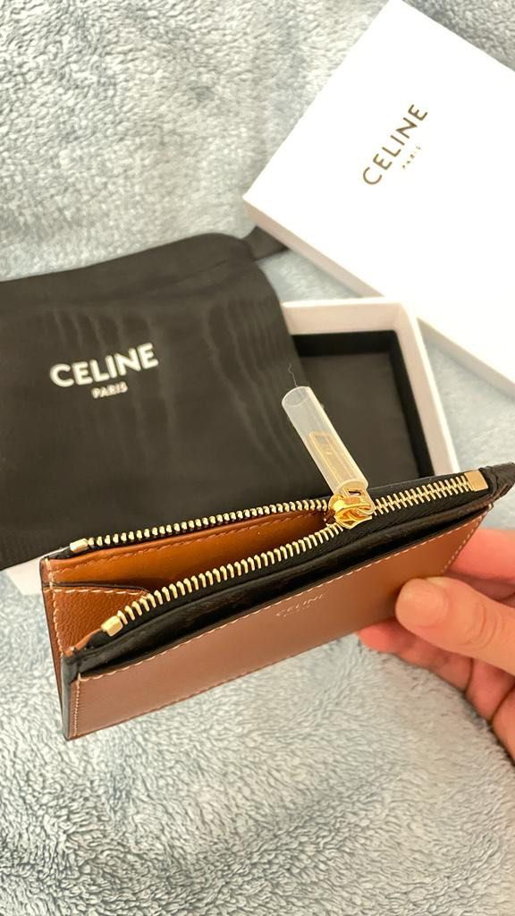 100% Authentic CELINE ZIPPED CARD HOLDER IN TRIOMPHE AND LAMBSKIN TAN lv