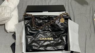 Chanel 22 小號 黑金