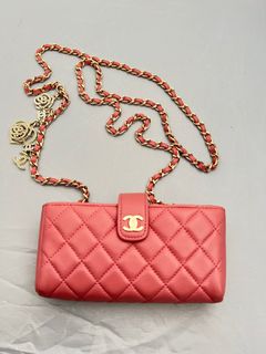 (Category: ) located in . Submitted by luxlabels (Listing ID 1203007012, Image 1). Description: .