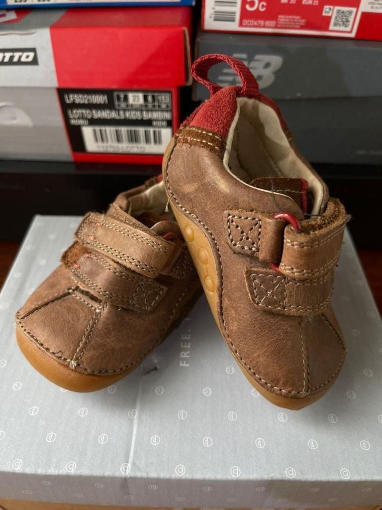 Clarks baby sandals hotsell