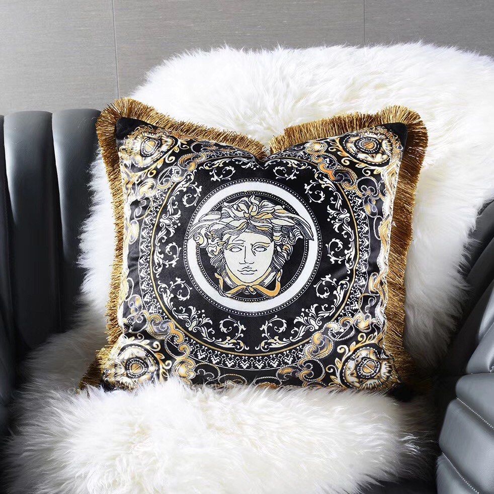 Classic Luxury Pillowcase Double sided European American Printing Sofa Pillow Cover Lumbar Lisi Velvet Decoration Model Room Car Cushion Victorian Furniture Home Living Home Decor Other Home Decor on ...