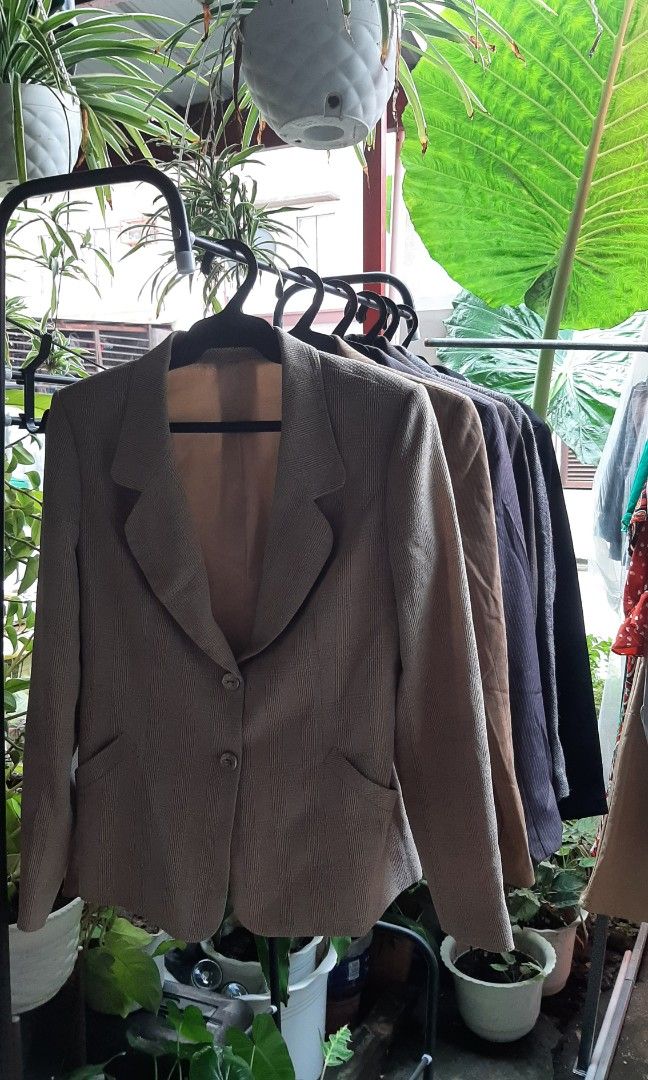 Medium size coat outlet