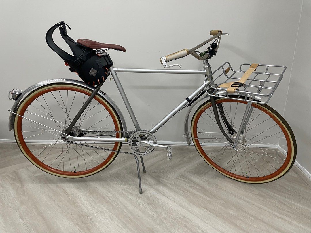 Milazo 700c road hotsell bike