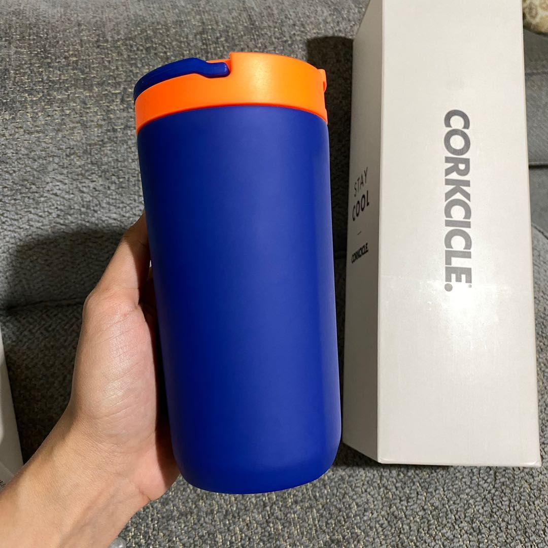 https://media.karousell.com/media/photos/products/2022/12/14/corkcicle_kids_cup__electric_n_1670992554_21a96268_progressive.jpg