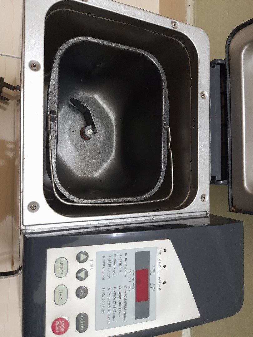 Cosway Empress Automatic Bread Maker Machine (preloved), TV & Home