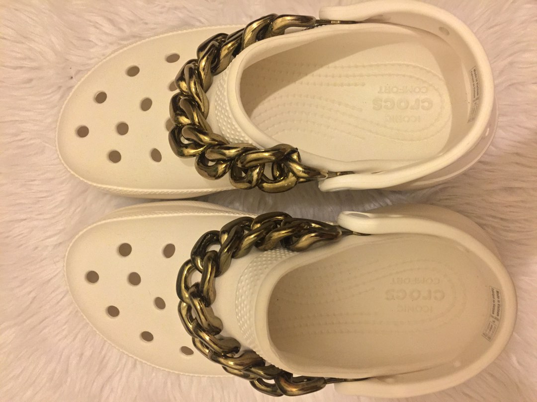 Crocs Shoes Womens Fashion Footwear Sandals On Carousell 9527