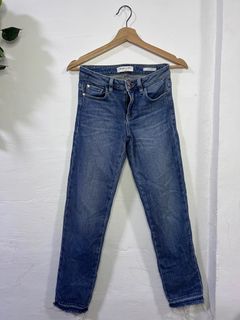 (Category: ) located in . Submitted by Huhu_Shop (Listing ID 1203078256, Image 1). Description: .
