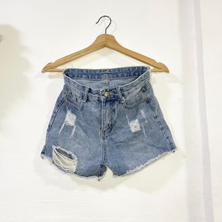 (Category: ) located in . Submitted by Huhu_Shop (Listing ID 1202965516, Image 1). Description: .