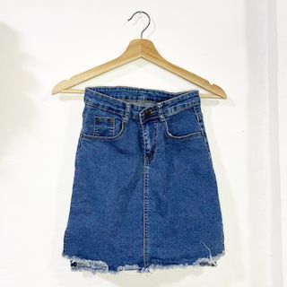 (Category: ) located in . Submitted by Huhu_Shop (Listing ID 1203078552, Image 1). Description: .