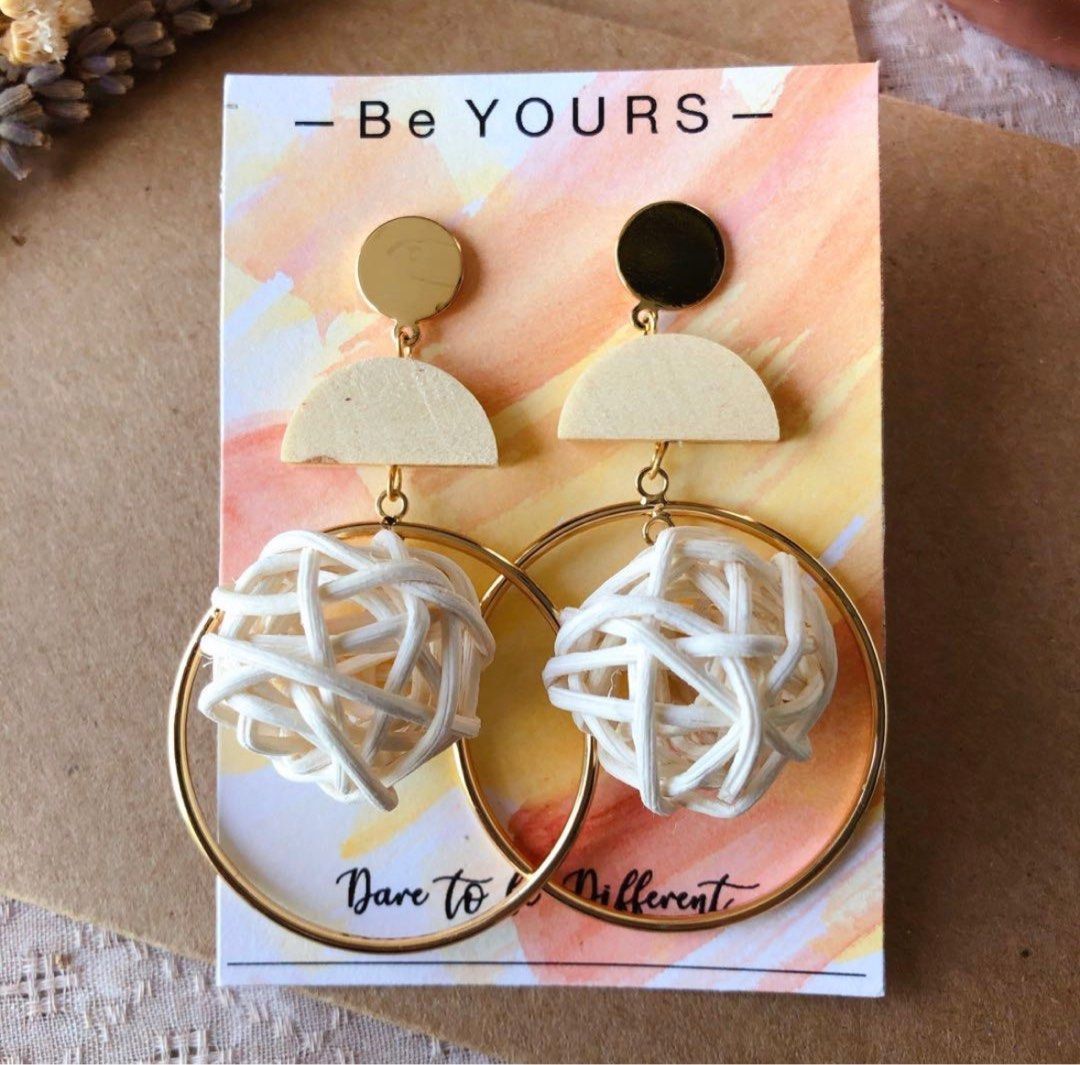 Designer ear rings Clearance