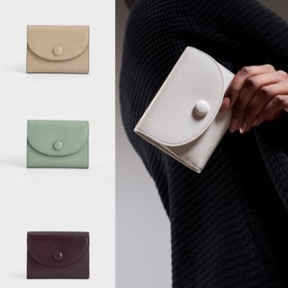 (Kategori: ) berada di . Dikirim oleh cnkplgshop (ID iklan 1203098223, Gambar 1). Deskripsi: .