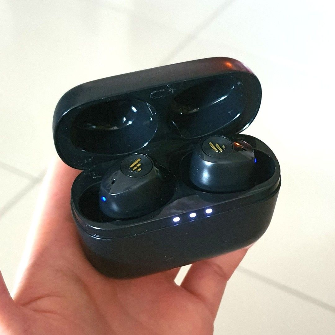 EDIFIER TWS2 Audio Earphones on Carousell