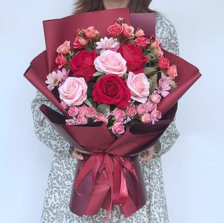 Premium Roses Bouquet 💐  Collection item 3