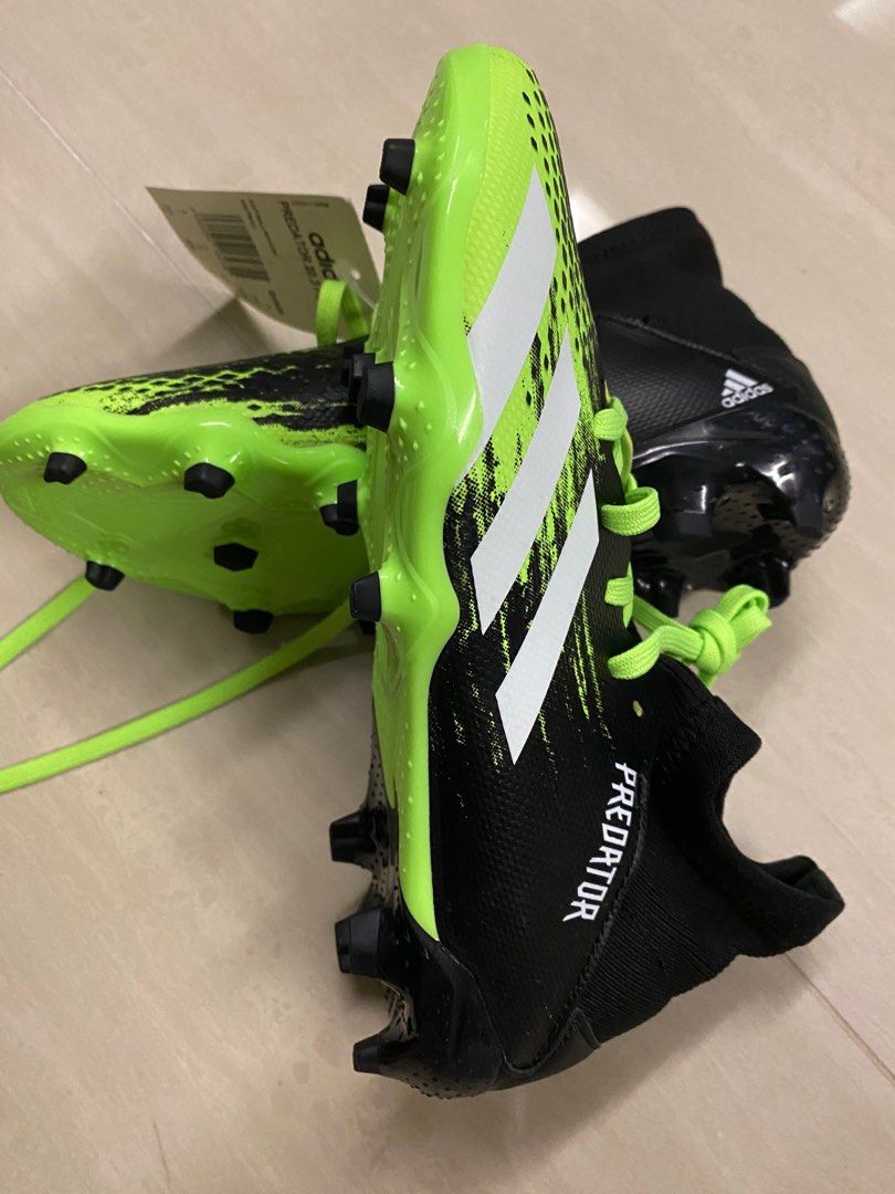 Football boots, Men's Fashion, Footwear, Boots on Carousell