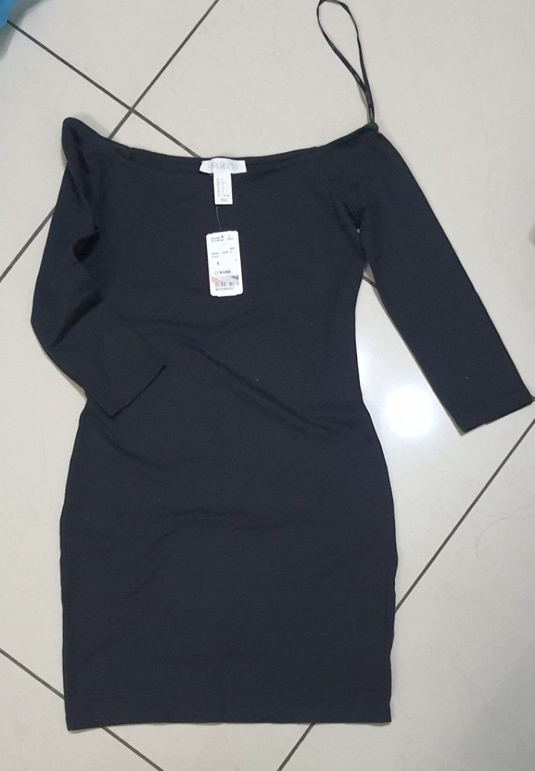 Dress short le black shop forever 21