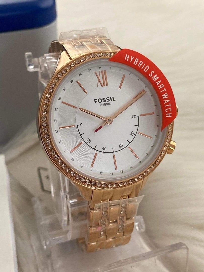 Fossil Hybrid Smartwatch (Category: Women's Watches) located in Mabalacat. Submitted by maiyasluxurybagshoppe (Listing ID 1203017243, Image 2). Description: .