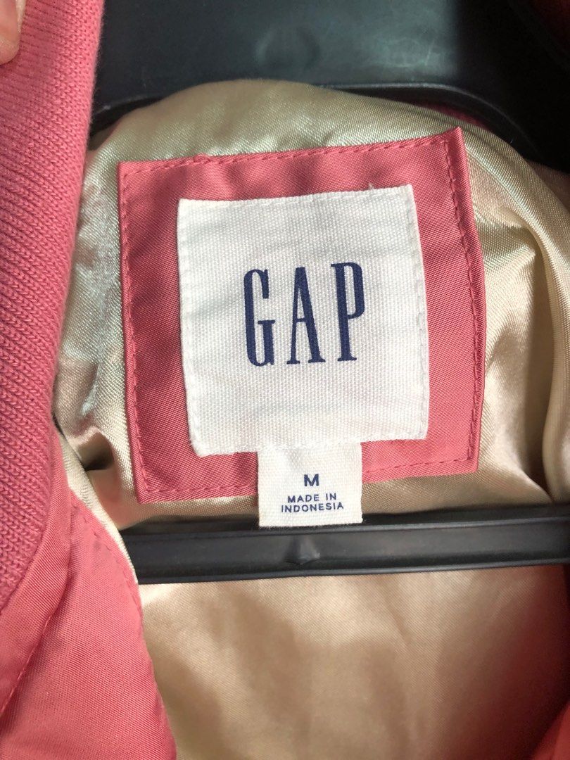 Gap Women’s Bomber Jacket (Category: Coats, Jackets and Outerwear) located in Imus. Submitted by ShopCVT (Listing ID 1203010092, Image 2). Description: Used Once Good as new No issue Color: Pink Size: Medium Dimensions: Length - 58cm, Width - 53cm Payment: BDO/GCash.