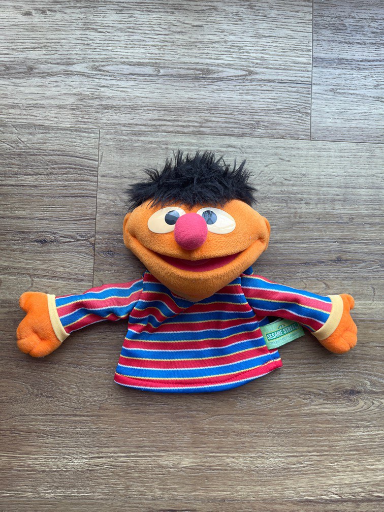 Hand puppet Sesame Street Ernie, Babies & Kids, Infant Playtime on