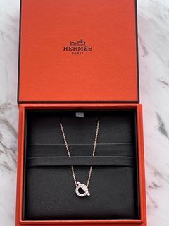 Hermes diamond pendant