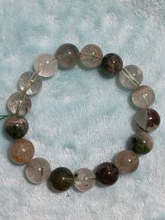 (Category: ) located in . Submitted by CraftyDIY (Listing ID 1203048910, Image 1). Description: .