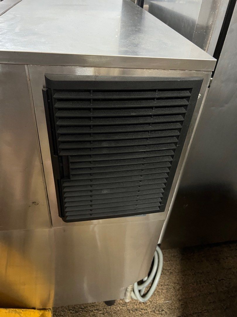 Hoshizaki Undercounter Ice Machine up to 130KG, TV & Home Appliances