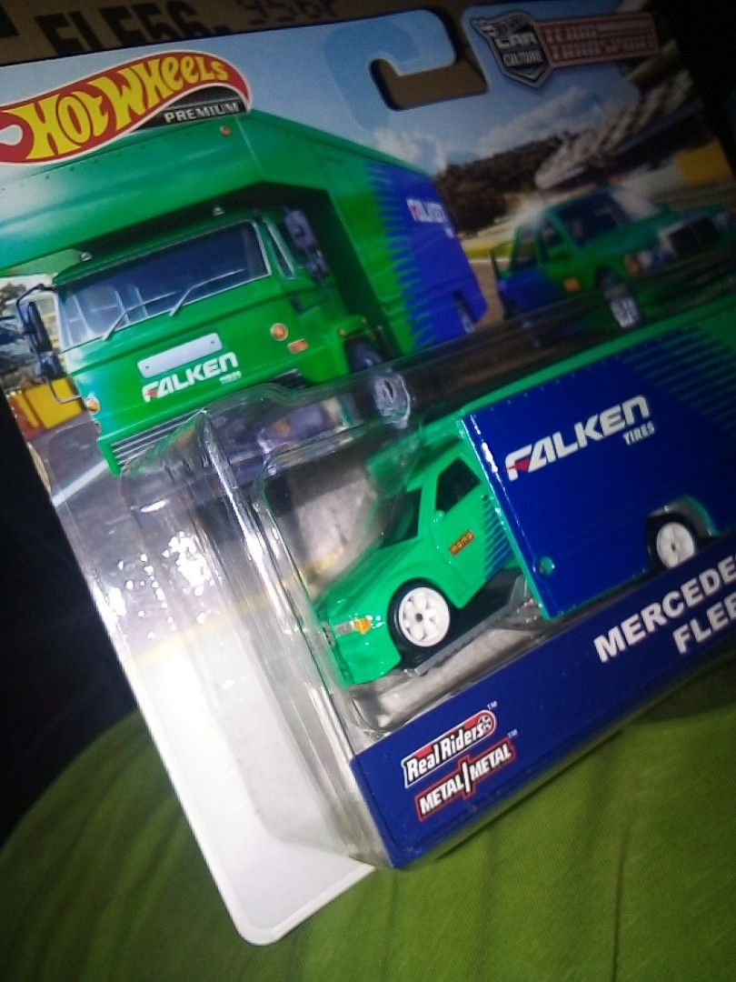 Hot wheels team transport outlet falken