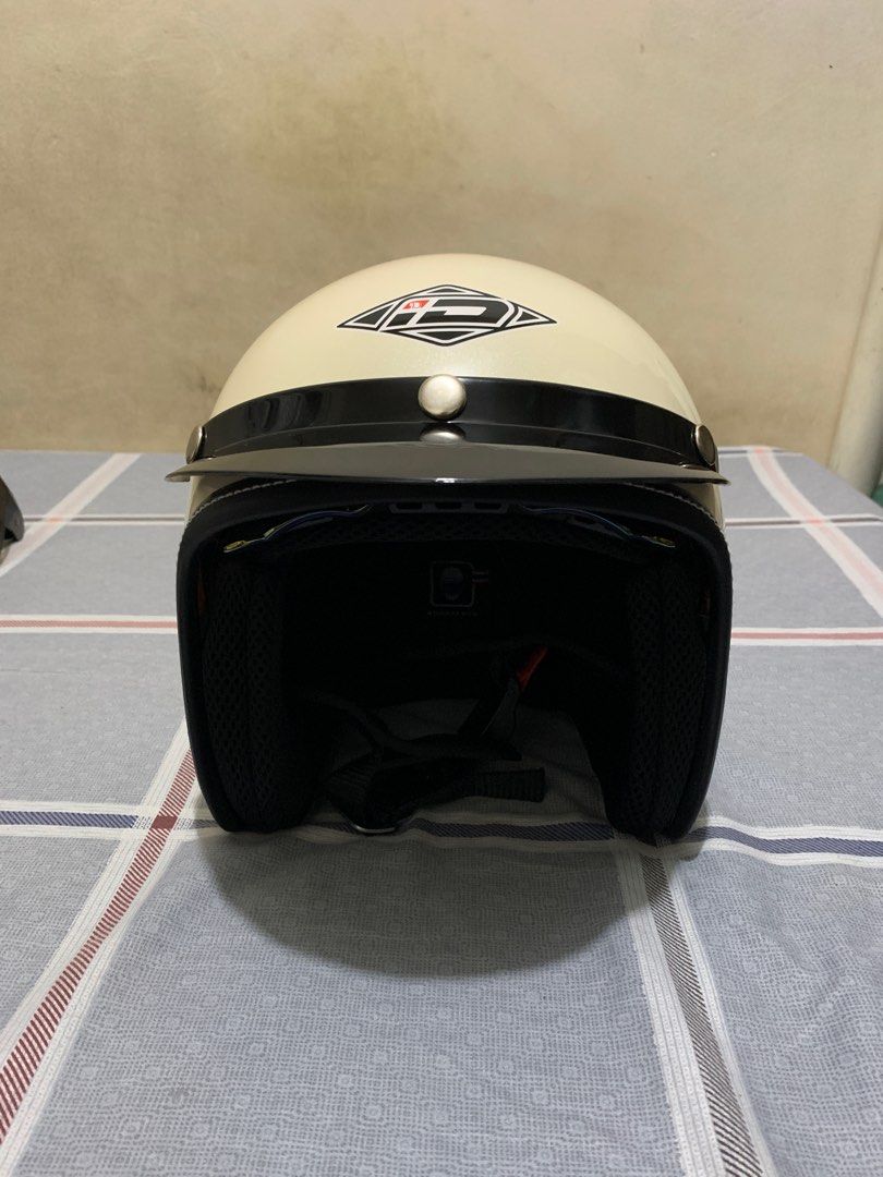 Classic half face best sale helmet