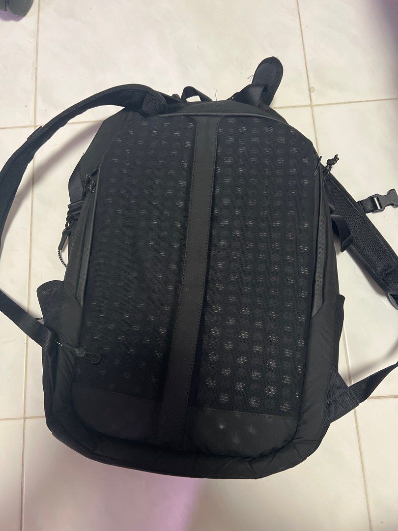 Incase all route rolltop hot sale backpack